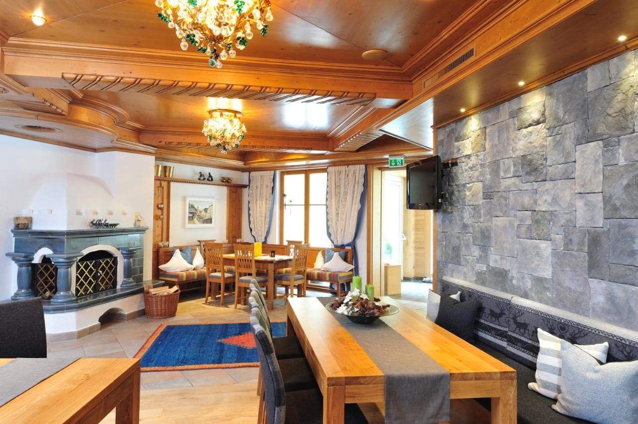 Hotel Garni Castel B&B 伊施格尔 外观 照片