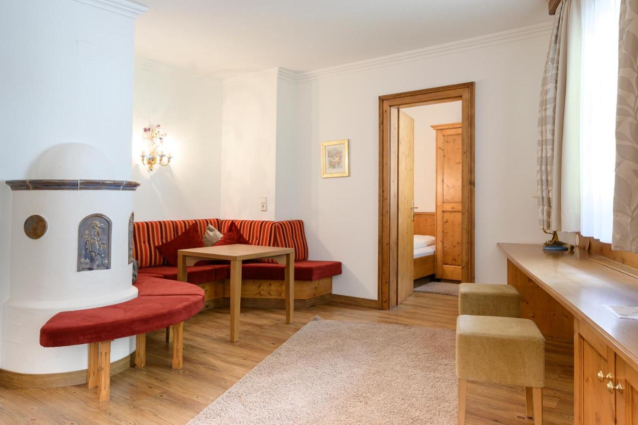 Hotel Garni Castel B&B 伊施格尔 外观 照片